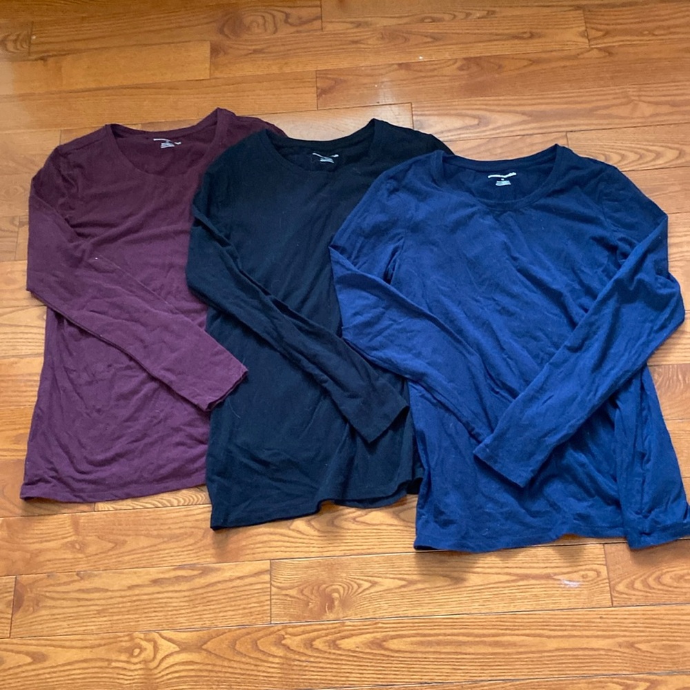 Amazon Essentials long sleeve tee/top medium black navy burgundy set of 3.
